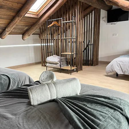 Casa Lounge Xacobeo トリアカステーラ